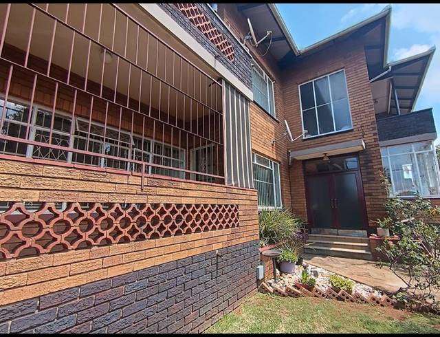 2 BEDROOM PROPERTY TO RENT IN SUNNYRIDGE